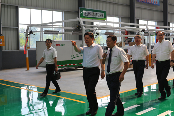 全市科學(xué)發(fā)展現(xiàn)場觀摩團來我公司觀摩指導(dǎo)